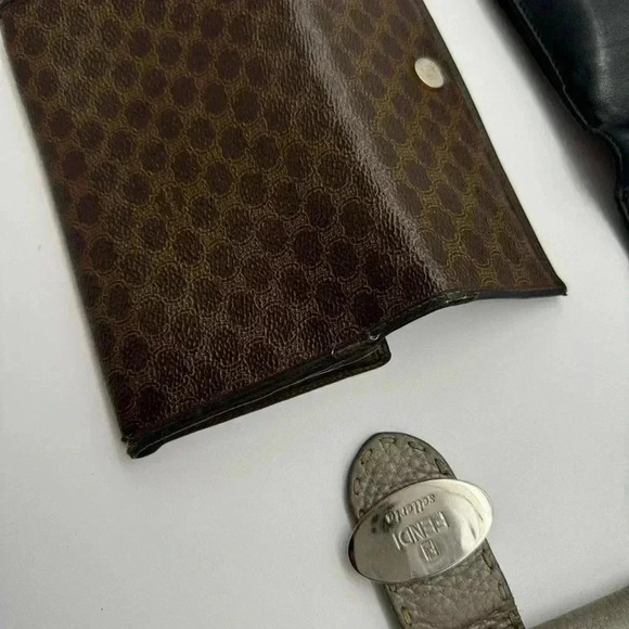 LOT of 4 Pre-loved Wallets Celine, Fendi, Salvatorre Ferragamo -PROJECT - Picture 9 of 17